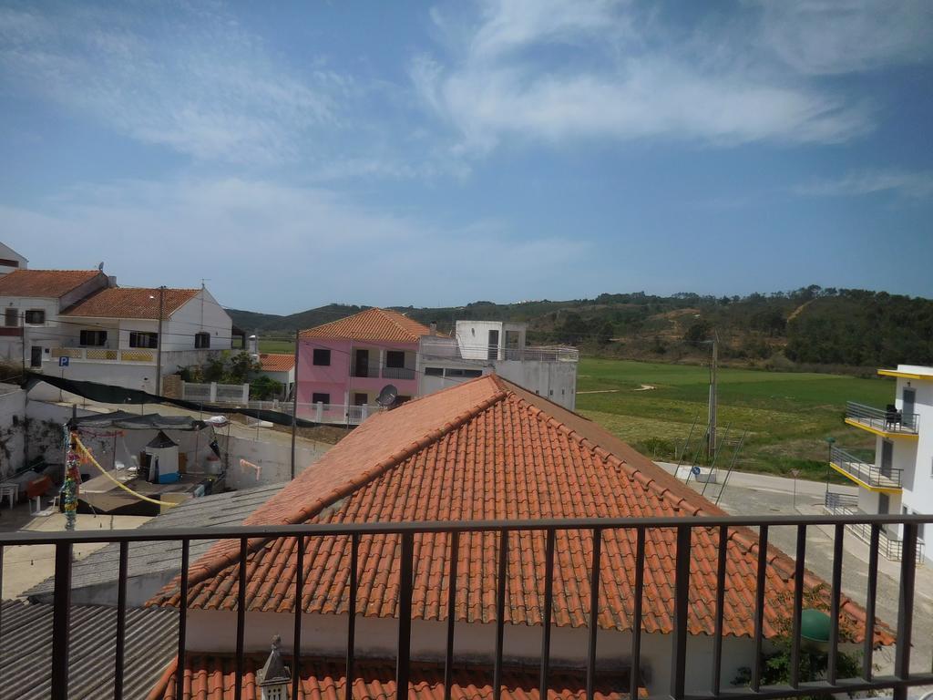 Guesthouse Luar Odeceixe Bagian luar foto