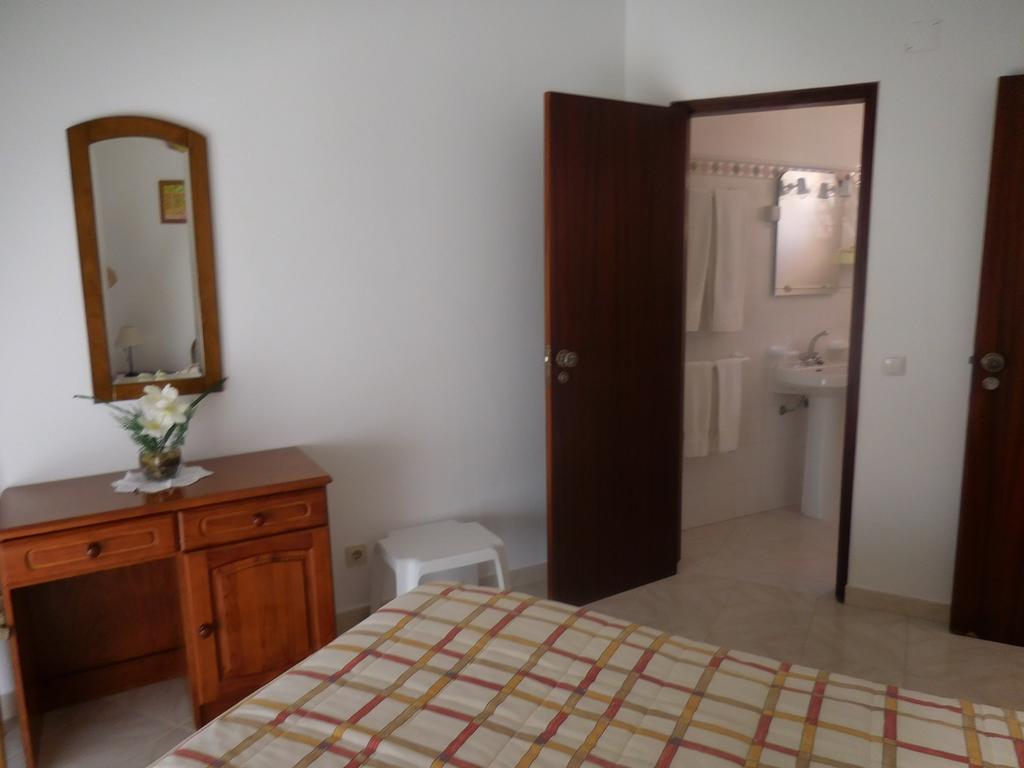 Guesthouse Luar Odeceixe Bagian luar foto